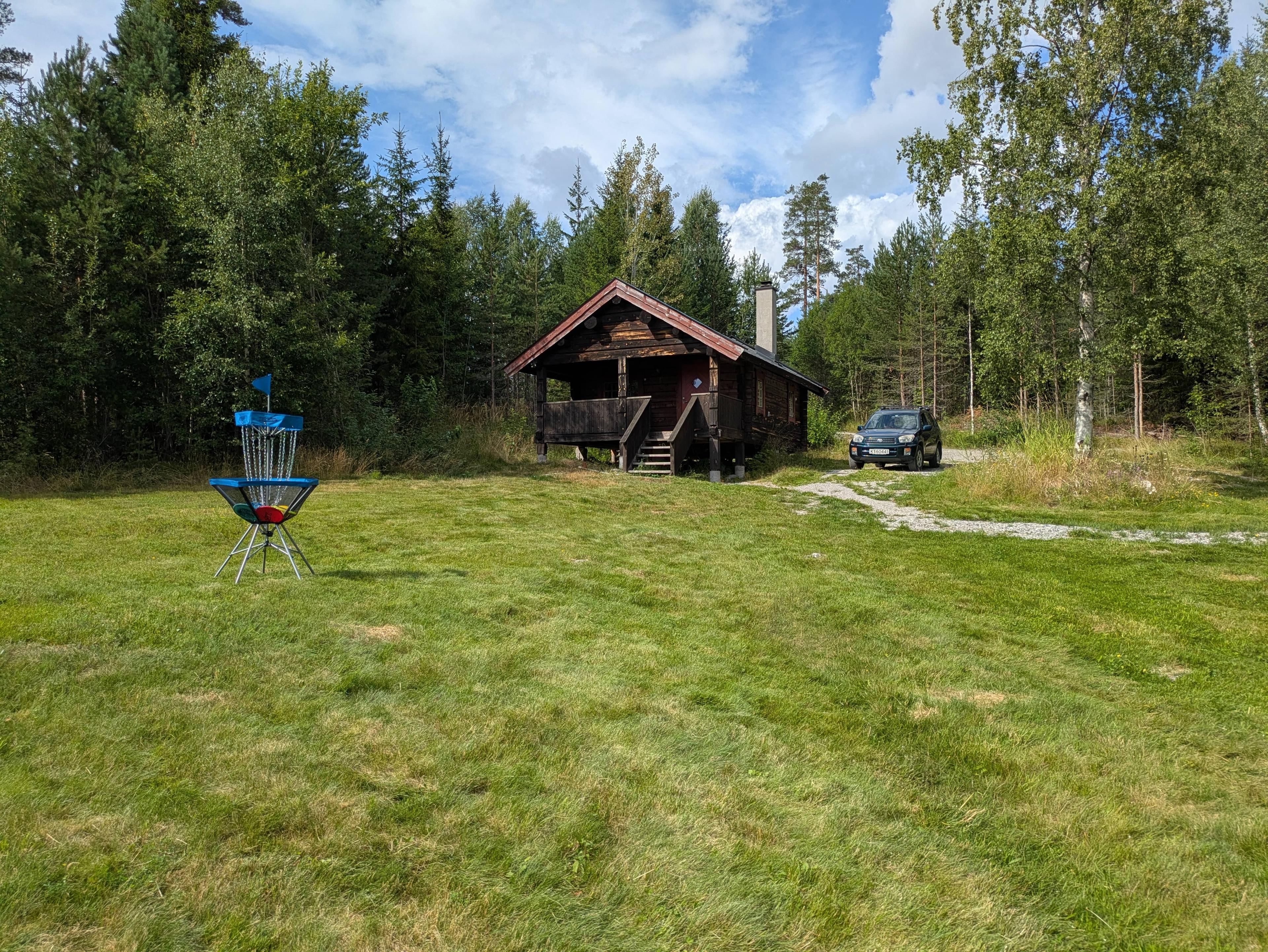 Cabin with frisbee